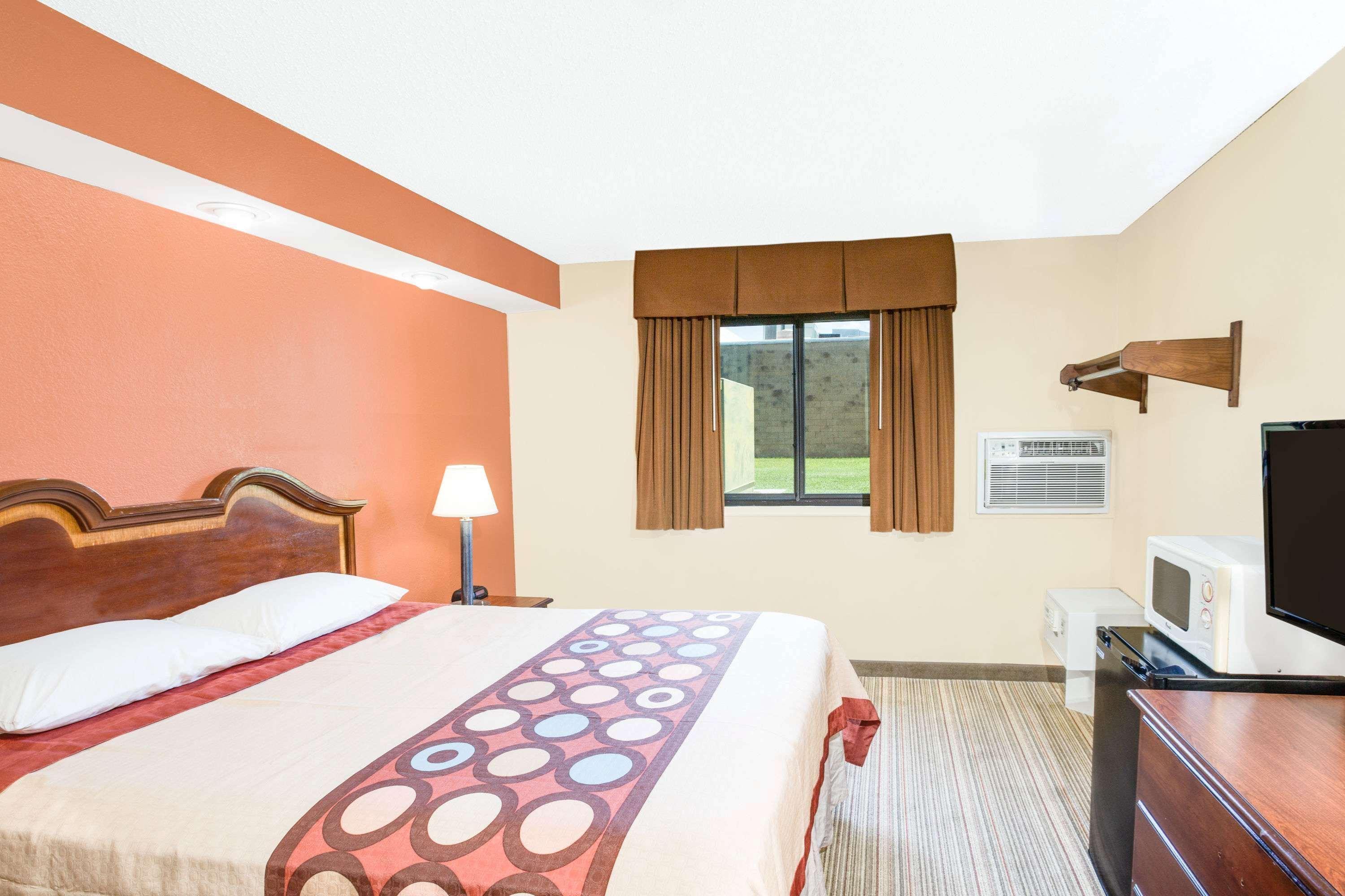 Coastal Inn & Suites Wilmington Dış mekan fotoğraf
